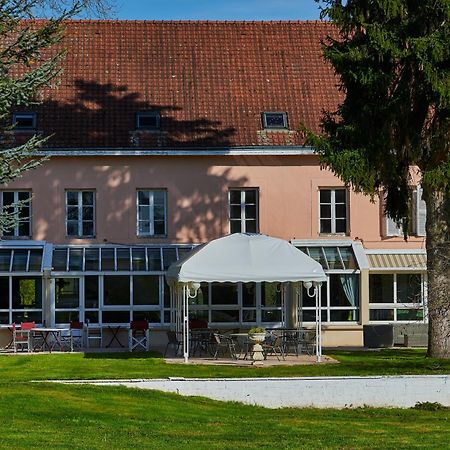 Logis Auberge Du Port Bazeilles Exteriör bild